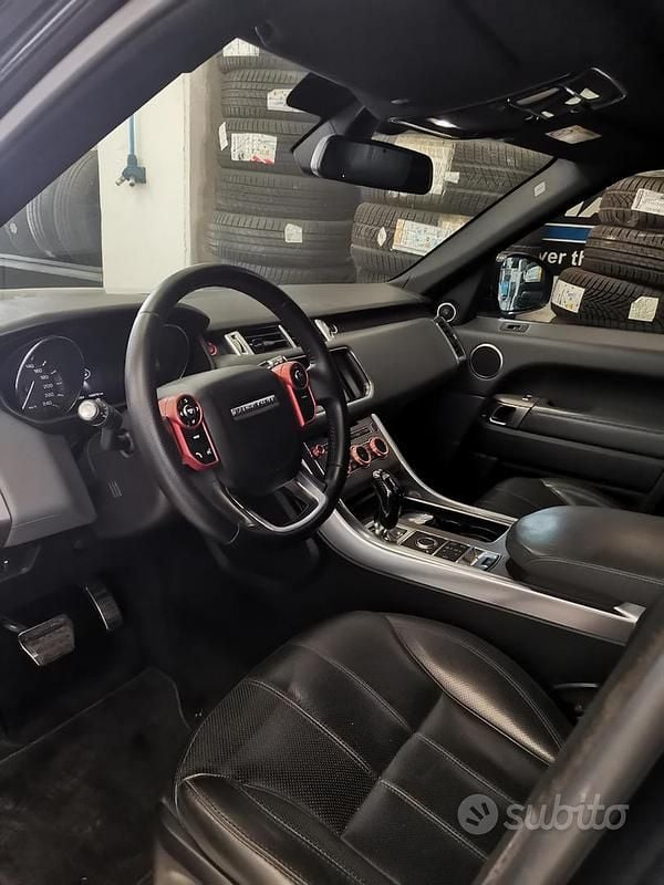 Usata Land Rover Range Rover HSE Dynamic 249 CV (183 kW) 2015 Nero SUV