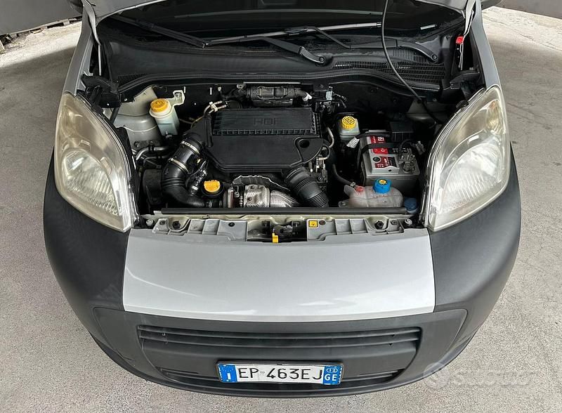 Usata Citroën Nemo SELECTION 75 CV (55 kW) 2012 Grigio Monovolume