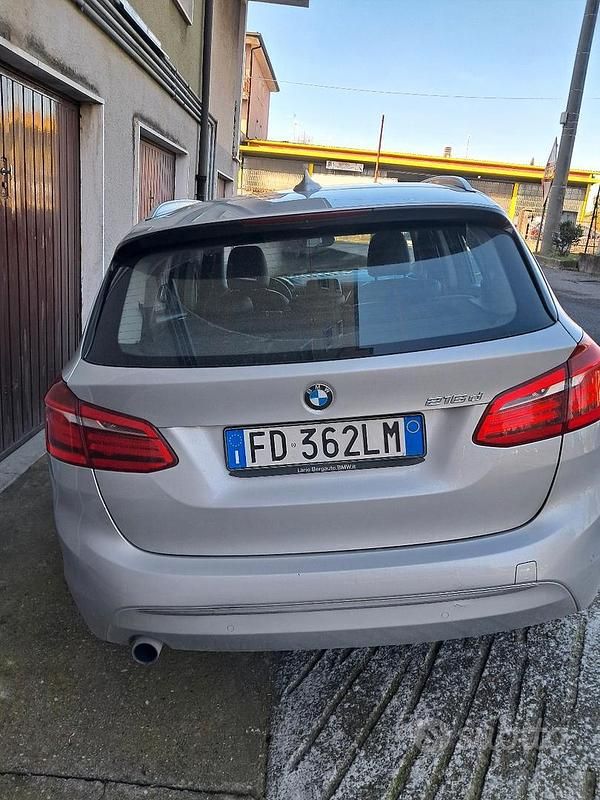 Usata BMW 216 Active Tourer Luxury Line 116 CV (85 kW) 2016 Grigio Monovolume