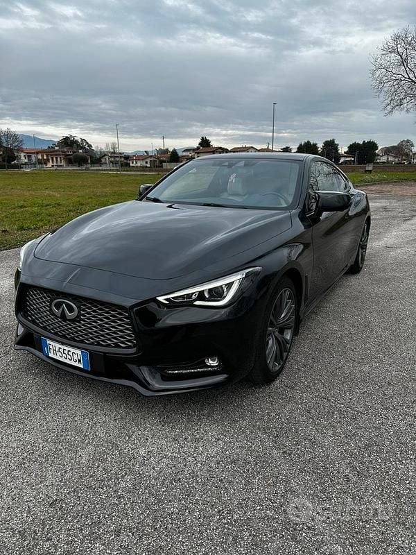 Nero Usata 2017 Infiniti Q60 Coupé | 22.000 € - Immagine 1/4