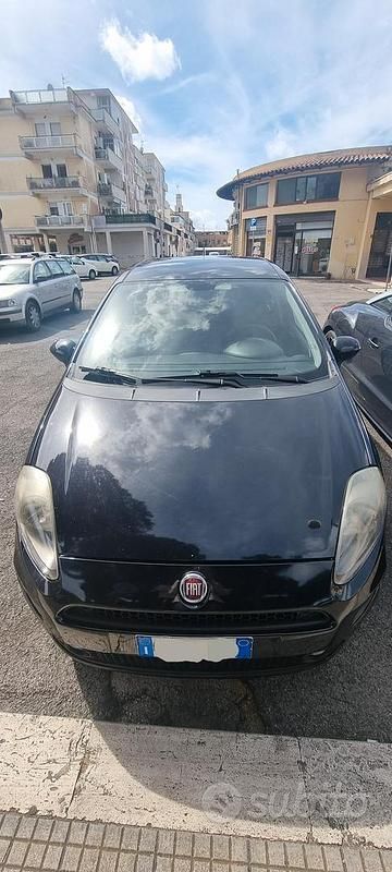 Usata Fiat Punto 75 CV (55 kW) 2013 Nero Utilitaria