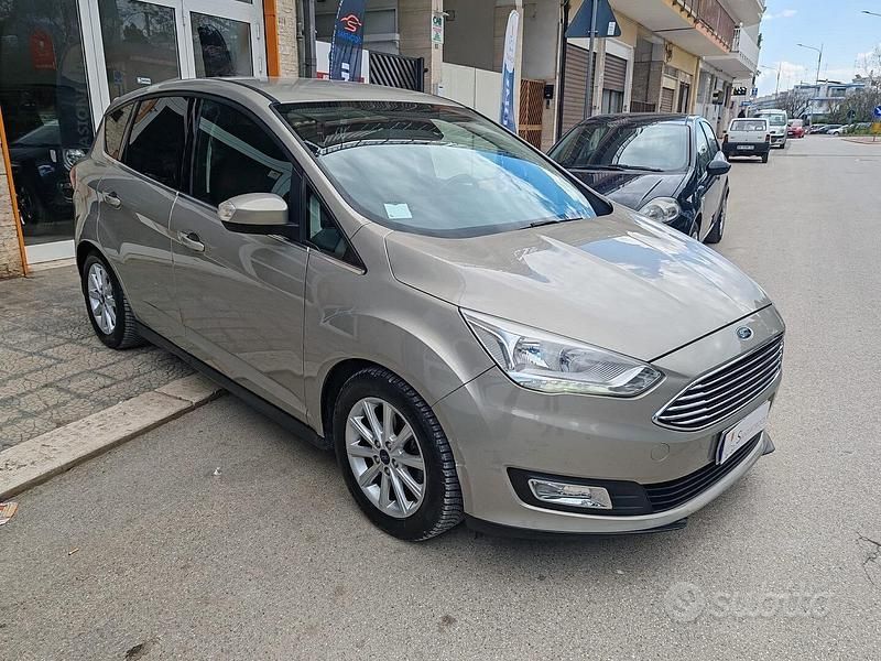 Usata Ford C-MAX Titanium 120 CV (88 kW) 2016 Grigio Monovolume