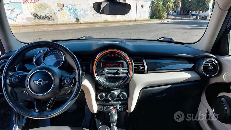 Usata Mini Cooper D Business 90 CV (66 kW) 2015 Blu Utilitaria