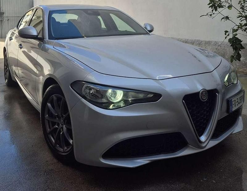 Usata Alfa Romeo Giulia Executive 150 CV (110 kW) 2018 Berlina