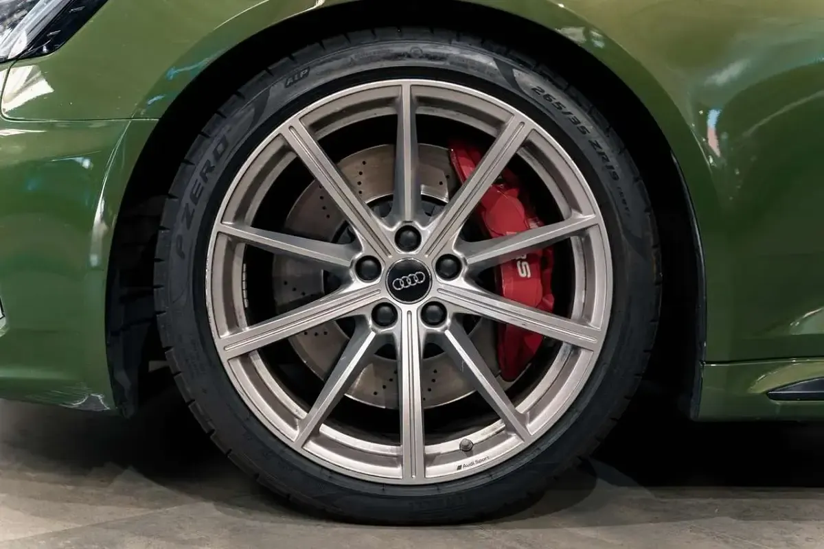 Usata Audi RS4 Ambiente 450 CV (330 kW) 2019 Verde Station wagon