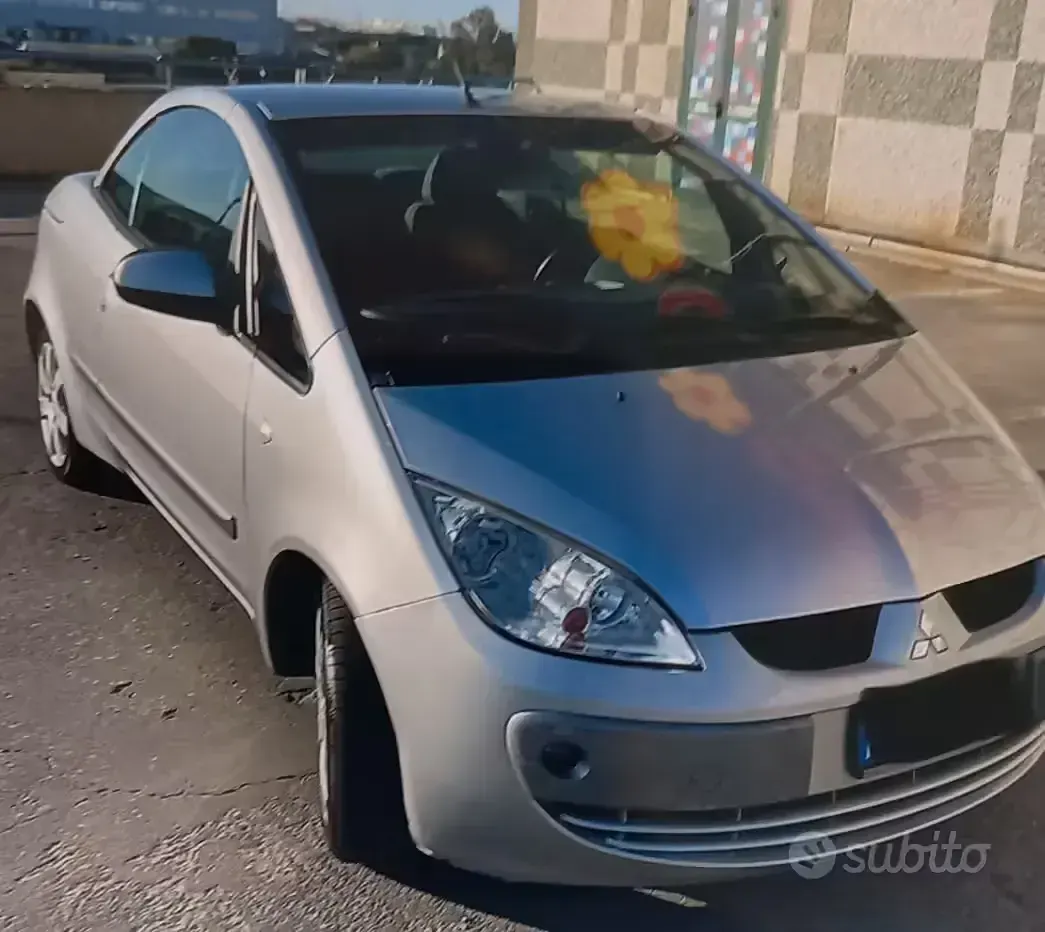 Usata Mitsubishi Colt 109 CV (80 kW) 2008 Grigio Cabrio