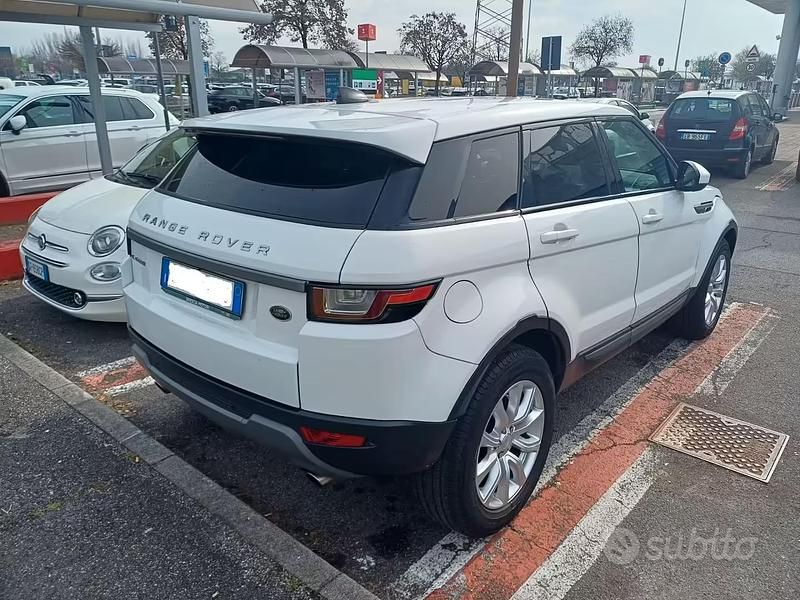 Usata Land Rover Range Rover 150 CV (110 kW) 2016 Bianco SUV