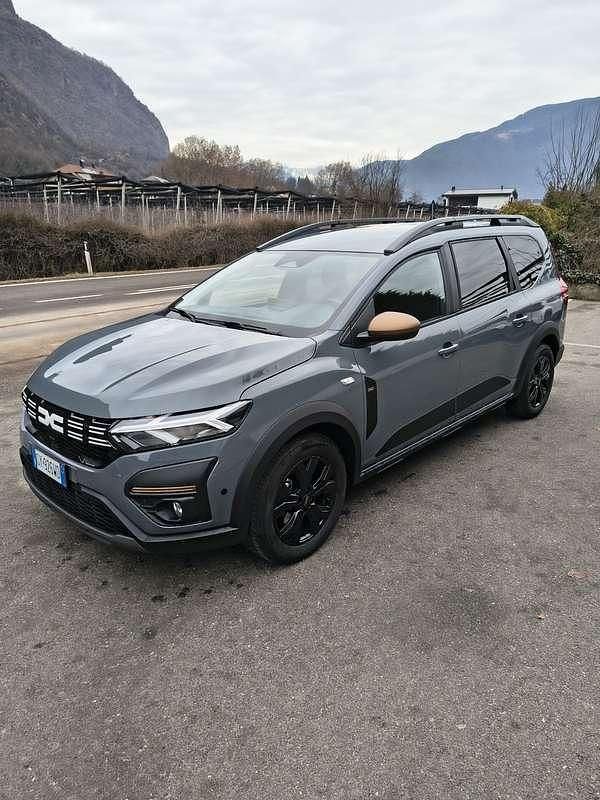 Usata Dacia Jogger Extreme 101 CV (74 kW) 2025 Monovolume