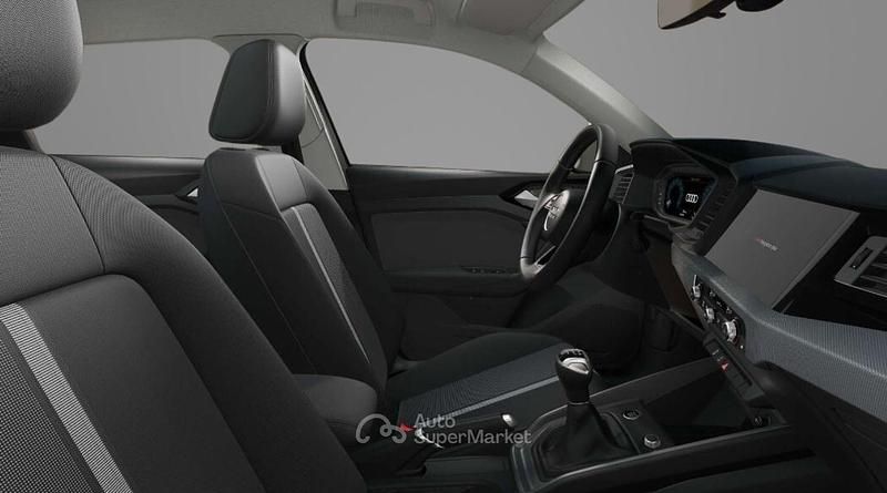 Usata Audi A1 Ambiente 95 CV (69 kW) 2024 Gray SUV