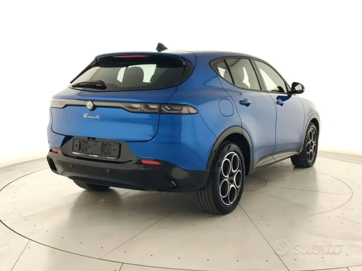 Usata Alfa Romeo Tonale Sprint 131 CV (96 kW) 2024 Blu SUV