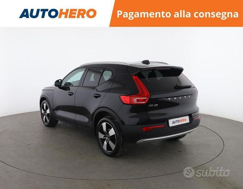 Usata Volvo XC40 Momentum 2021 Nero SUV