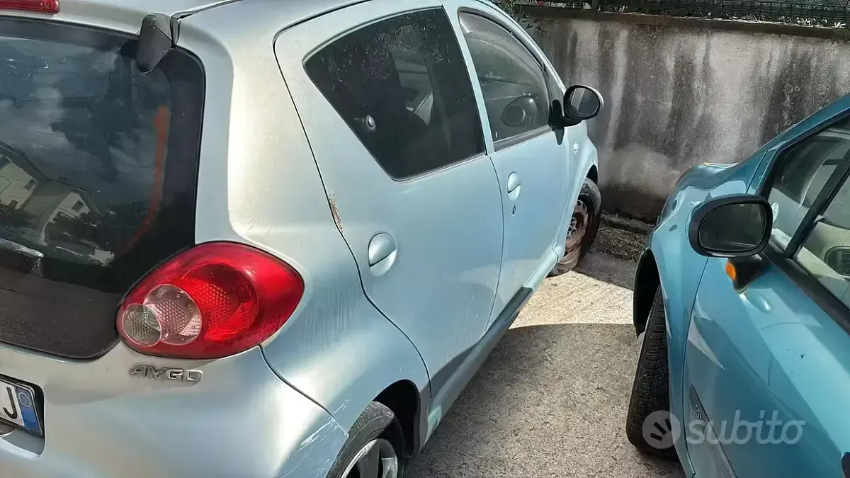 Usata Toyota Aygo 68 CV (50 kW) 2006 Utilitaria