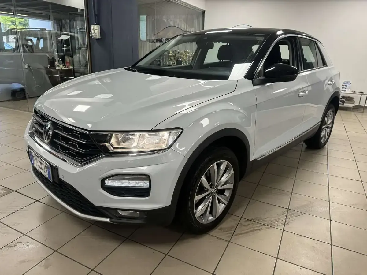 Usata VW T-Roc Style 150 CV (110 kW) 2019 Bianco SUV