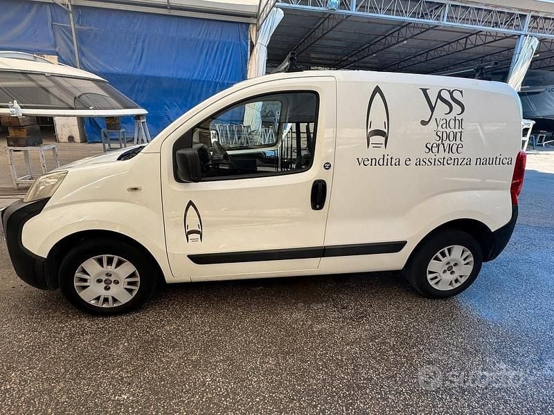 Usata Fiat Fiorino 75 CV (55 kW) 2011 Bianco Monovolume