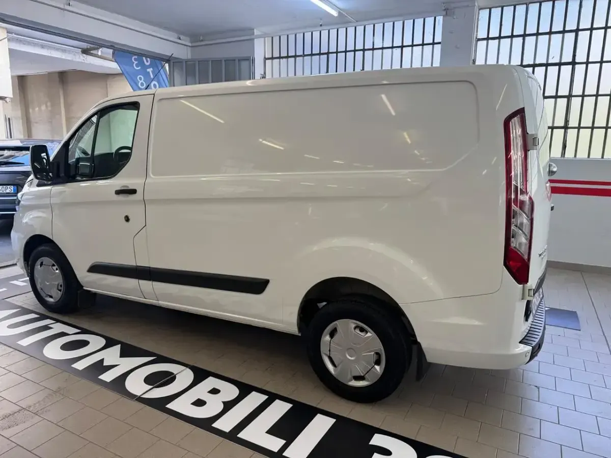Usata Ford Transit Custom Trend 130 CV (95 kW) 2022 Bianco