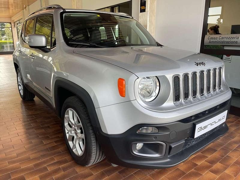 Usata Jeep Renegade Longitude 120 CV (88 kW) 2018 Argento SUV