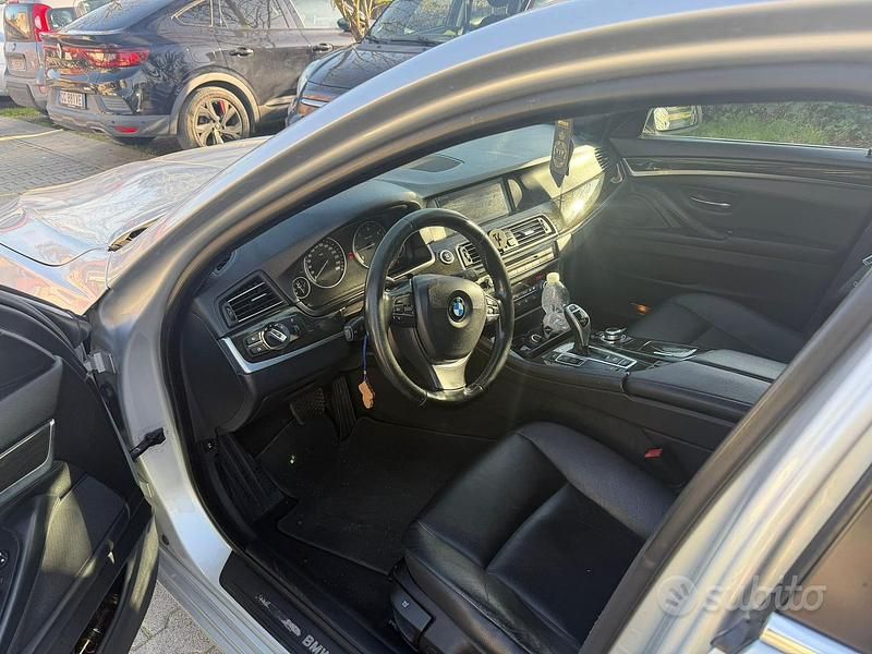 Usata BMW 530 2011 Grigio Berlina