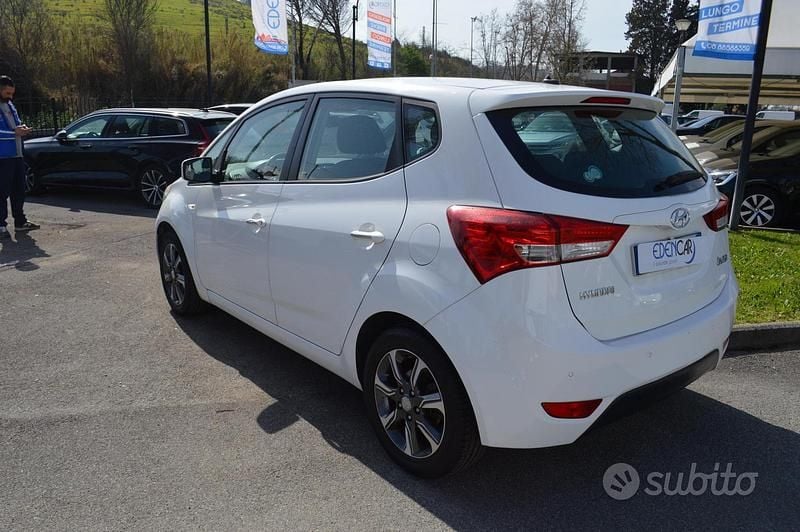 Usata Hyundai ix20 Comfort 90 CV (66 kW) 2017 Other Utilitaria
