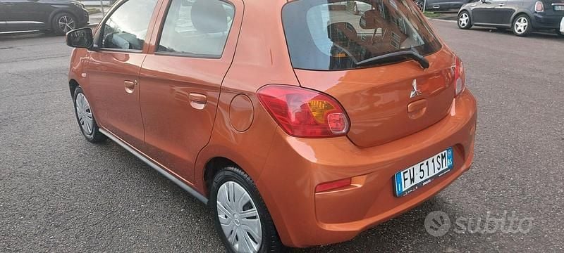 Usata Mitsubishi Space Star Invite 71 CV (52 kW) 2019 Marrone Utilitaria