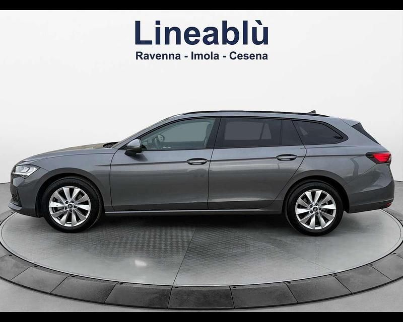 Usata Skoda Superb Selection 150 CV (110 kW) 2025 Grigio Station wagon