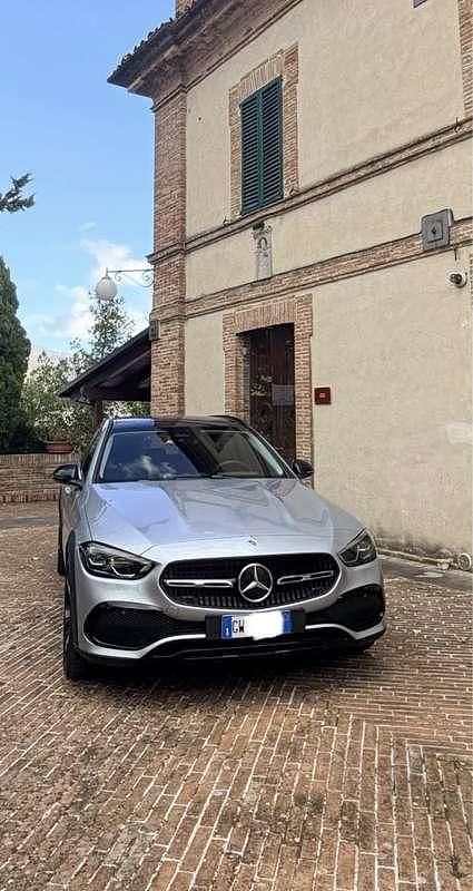 Usata 2024 Mercedes C220 Advanced Station wagon | 46.000 € (Buon prezzo) - Immagine 1/3