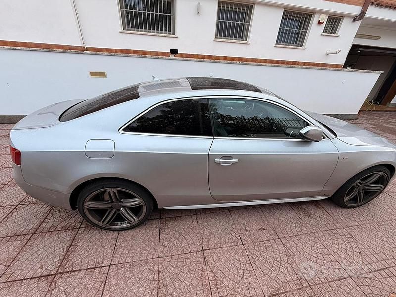 Usata Audi A5 S-Line 239 CV (175 kW) 2011 Grigio Coupé