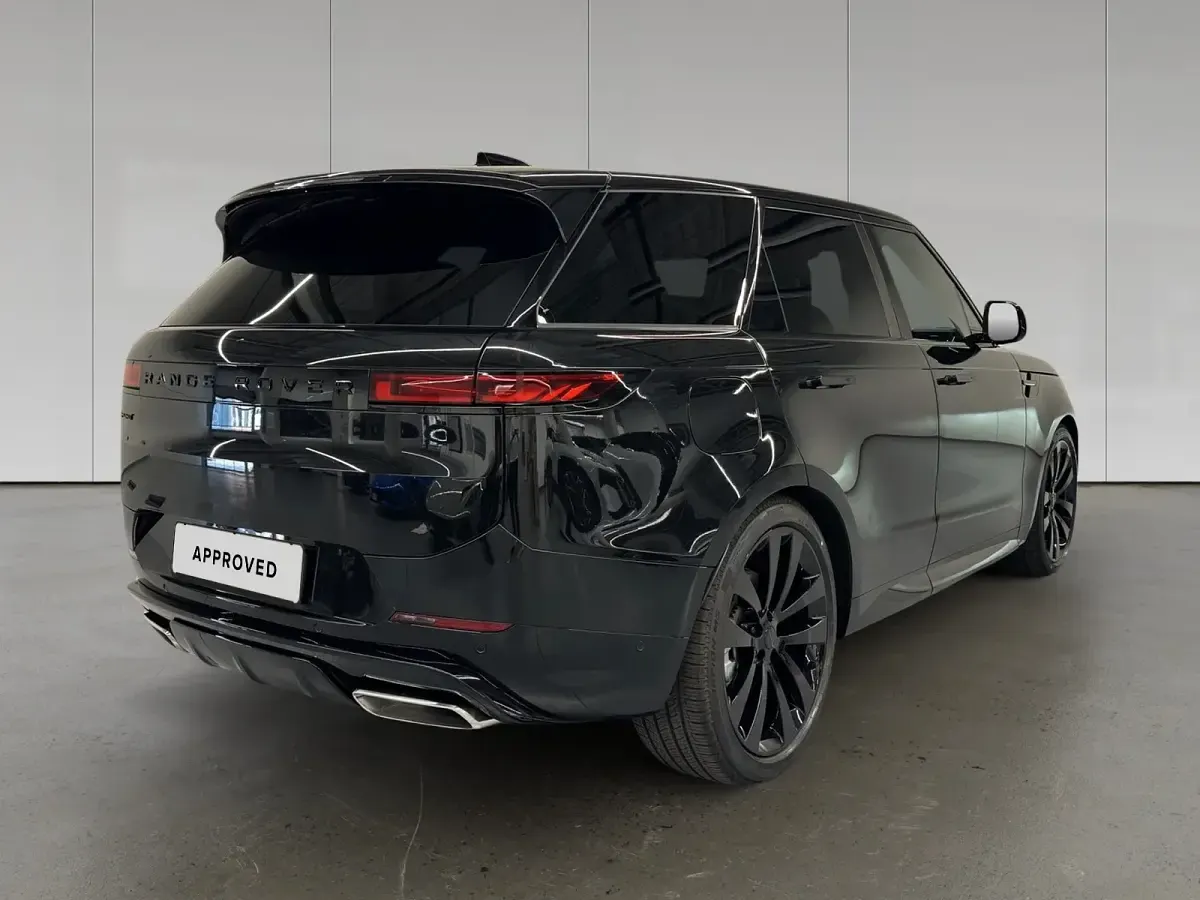 Nuova Land Rover Range Rover Sport SE Dynamic 460 CV (338 kW) 2026 Santorini black SUV