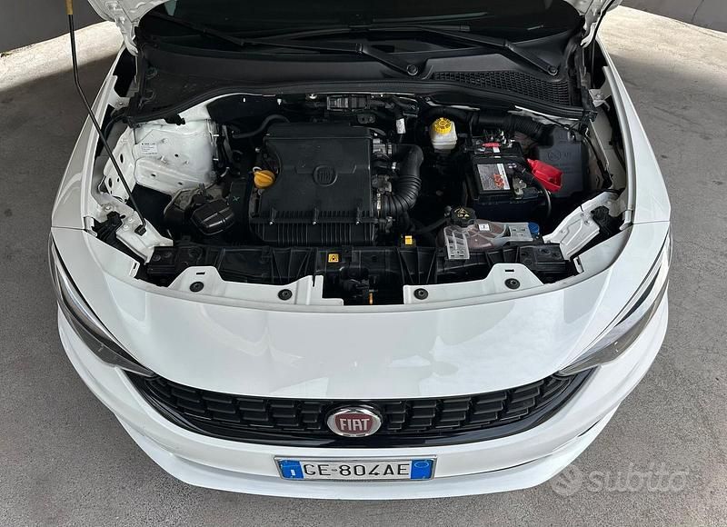 Usata Fiat Tipo Lounge 95 CV (69 kW) 2020 Bianco Berlina