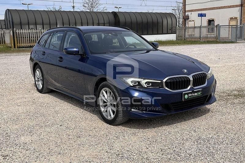 Usata BMW 320 190 CV (139 kW) 2023 Blu Station wagon