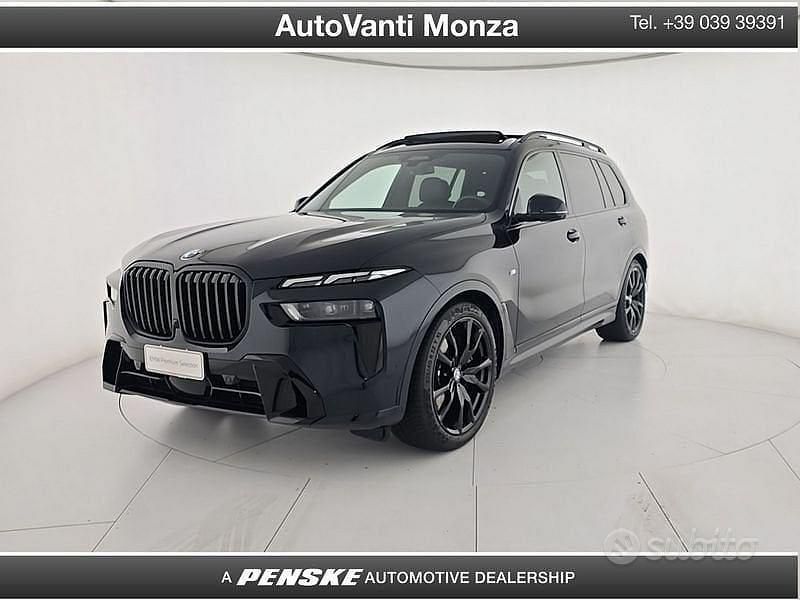 Usata BMW X7 Comfort Edition 340 CV (250 kW) 2024 Nero SUV