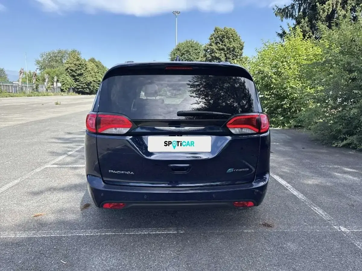 Usata Chrysler Pacifica 340 CV (250 kW) 2017 Nero