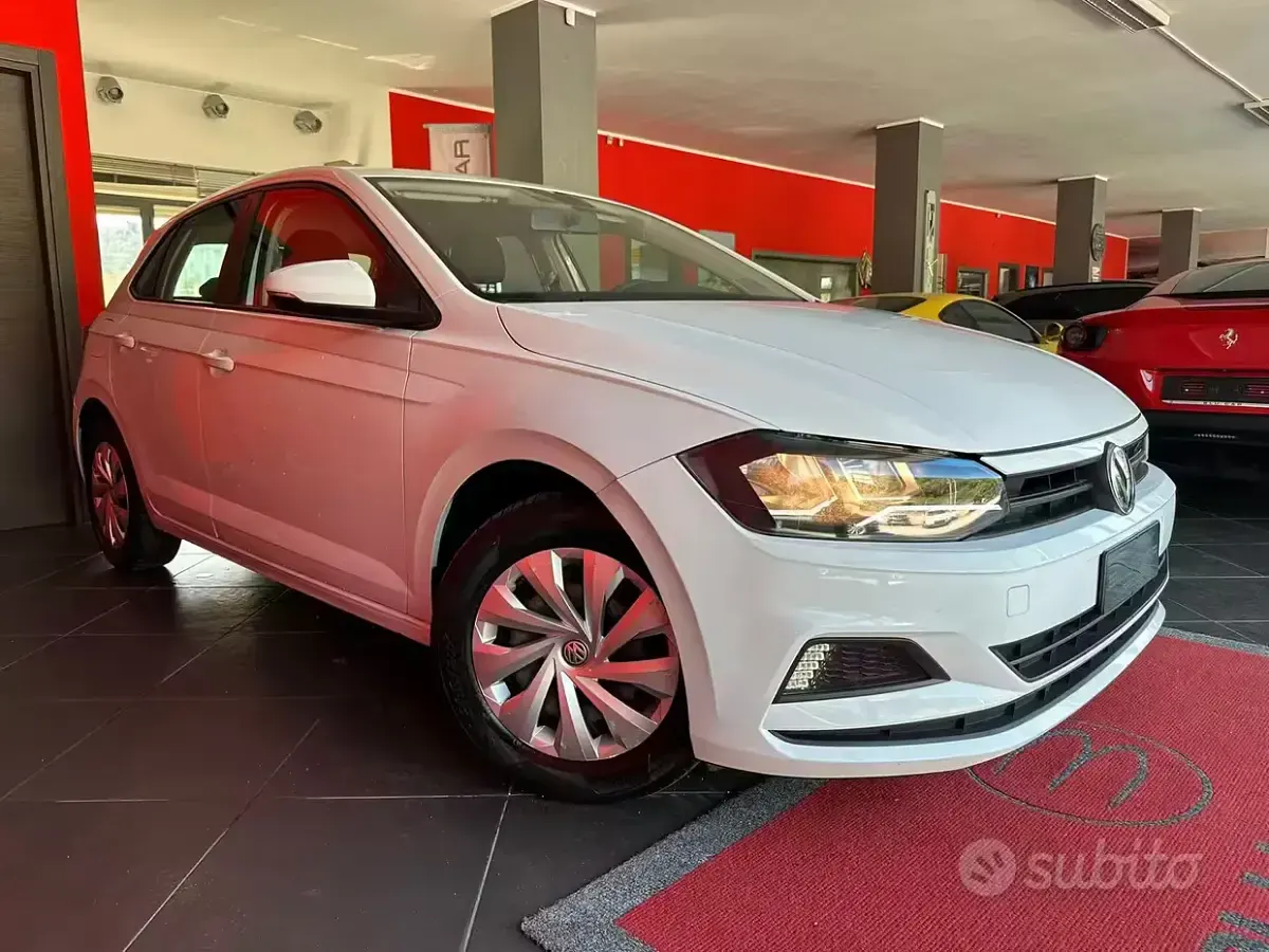 Usata VW Polo Life 65 CV (47 kW) 2018 Bianco Utilitaria
