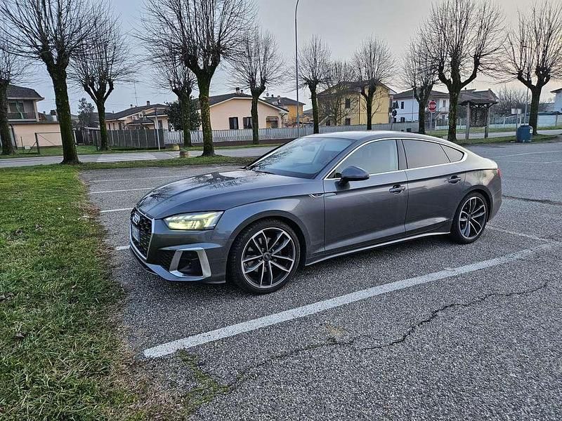 Usata Audi A5 Sportback S-Line 163 CV (119 kW) 2023 Grigio Utilitaria