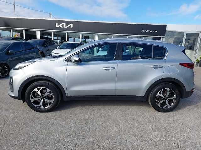 Second-hand Kia Sportage 136 CP (100 kW) 2021 Gri SUV