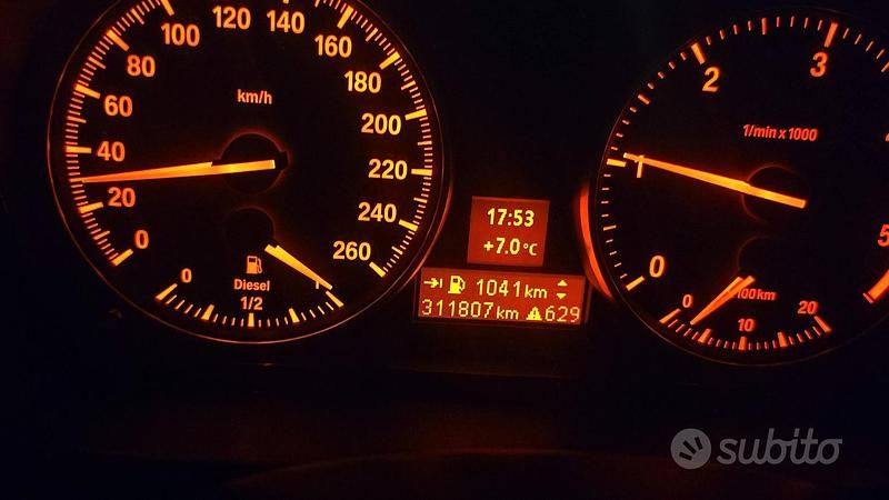 Usado BMW 320 177 CV (130 kW) 2009 Negro Berlina