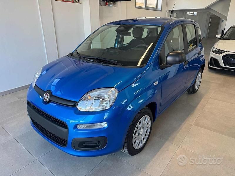 Blu Nuova 2025 Fiat Panda S Due volumi | 14.000 € - Immagine 1/4