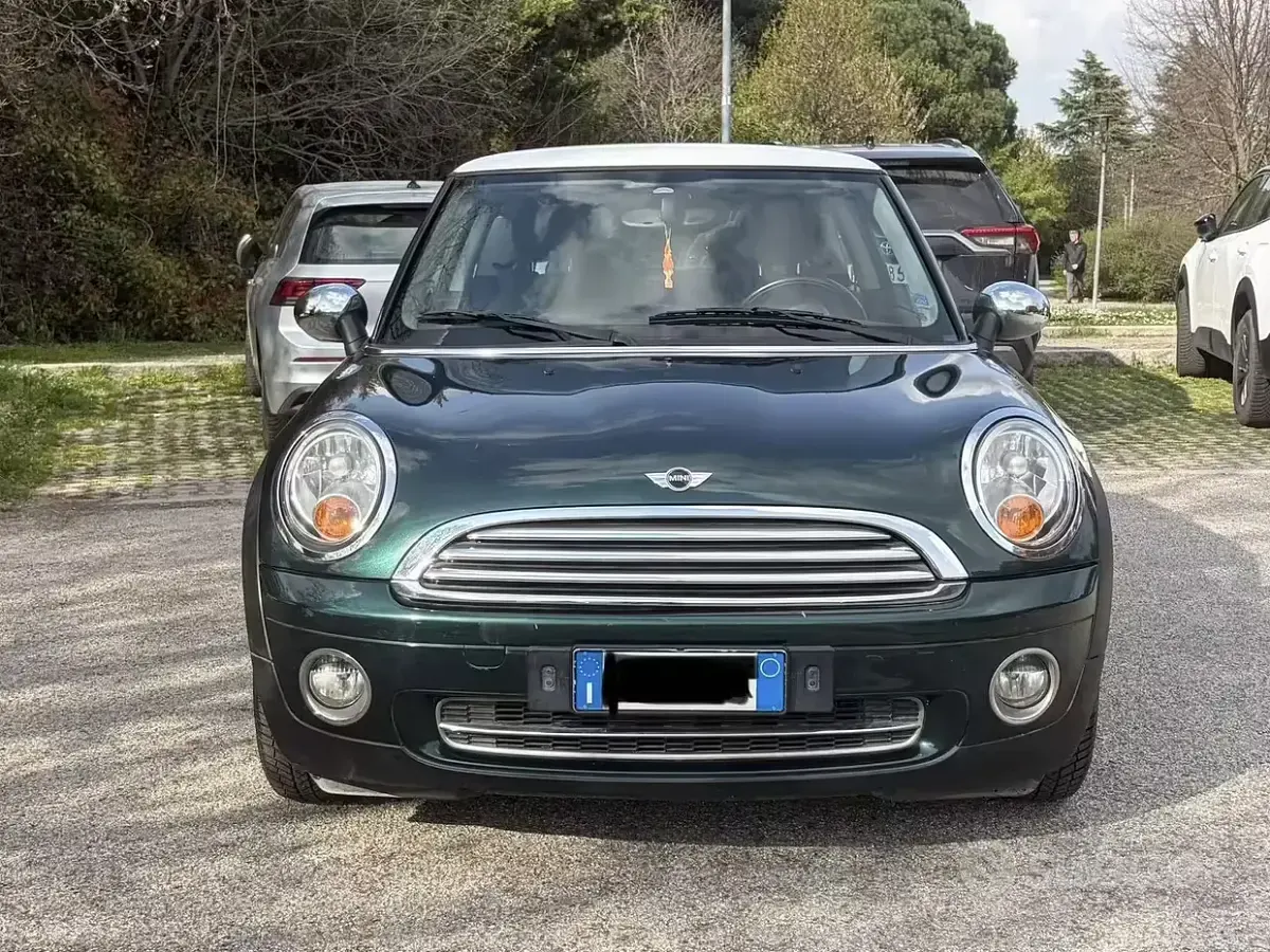 Usata Mini Cooper 120 CV (88 kW) 2007 Verde Utilitaria