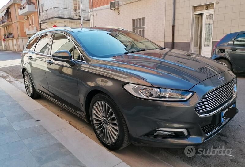 Usata Ford Mondeo 150 CV (110 kW) 2019 Grigio Station wagon