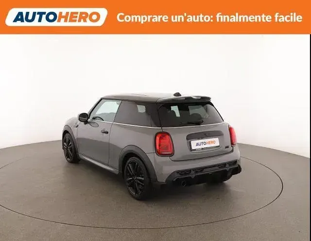 Usata Mini ONE 102 CV (75 kW) 2021 Grigio Utilitaria