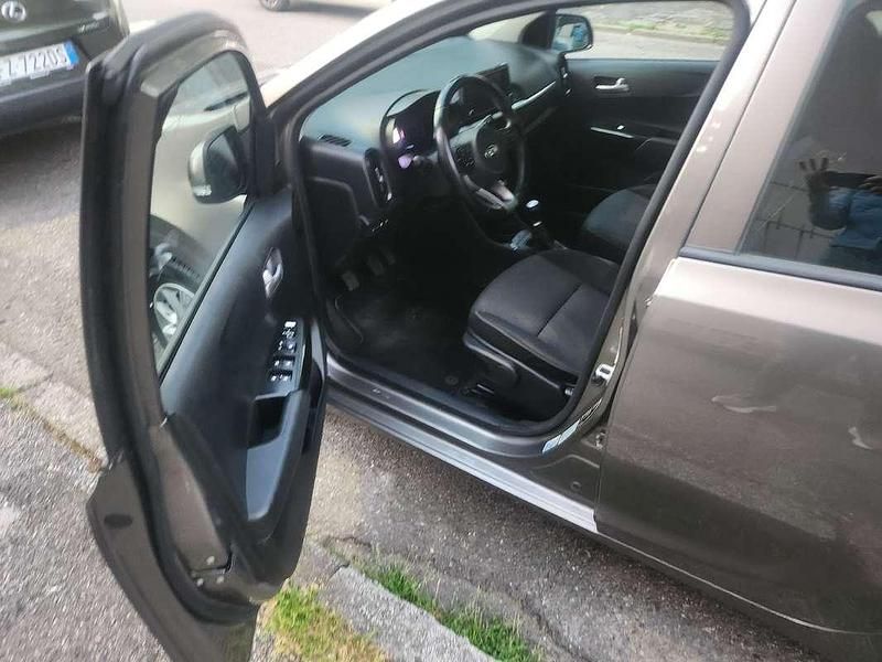 Usata Kia Picanto 67 CV (49 kW) 2017 Utilitaria