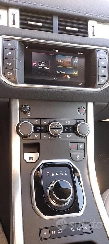 Usata Land Rover Range Rover evoque 150 CV (110 kW) 2018 Grigio SUV