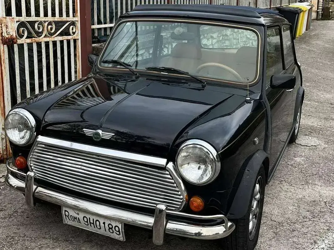 Usata Rover Mini 50 CV (36 kW) 1993 Nero Berlina