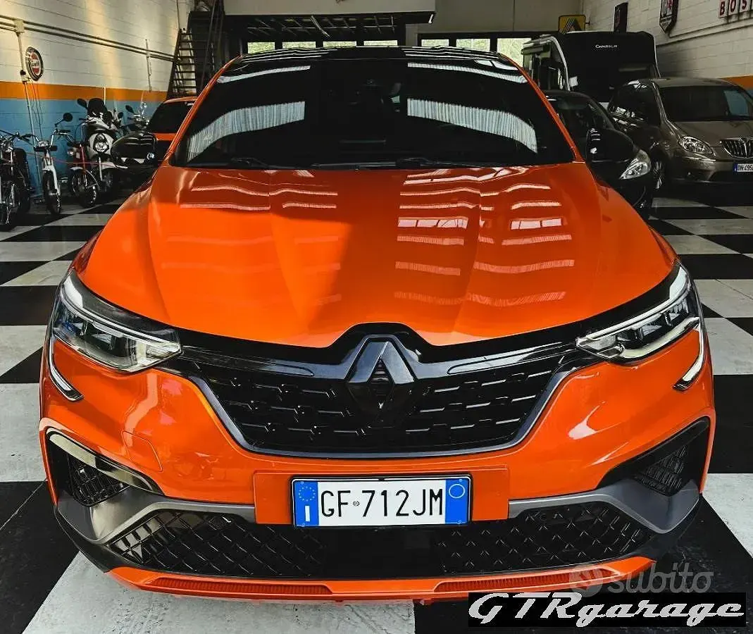 Usata Renault Arkana R.S. 145 CV (106 kW) 2021 Arancione SUV