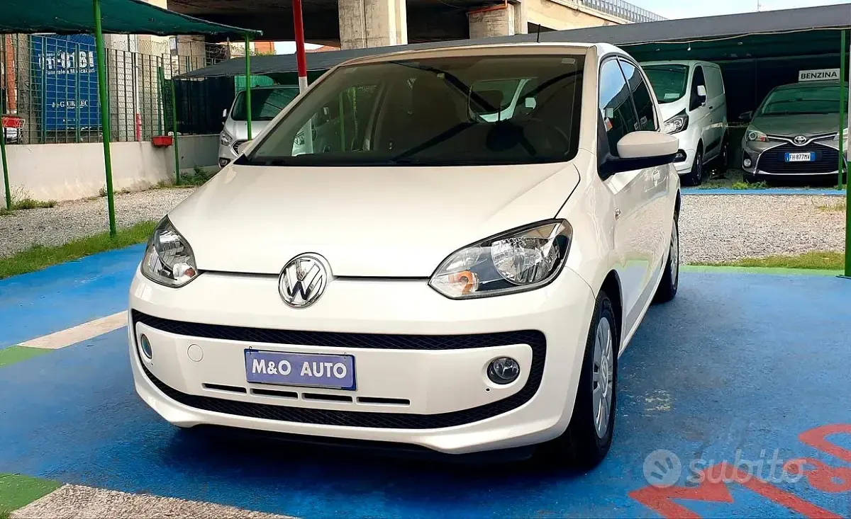 Usata VW up! 75 CV (55 kW) 2015 Bianco Utilitaria