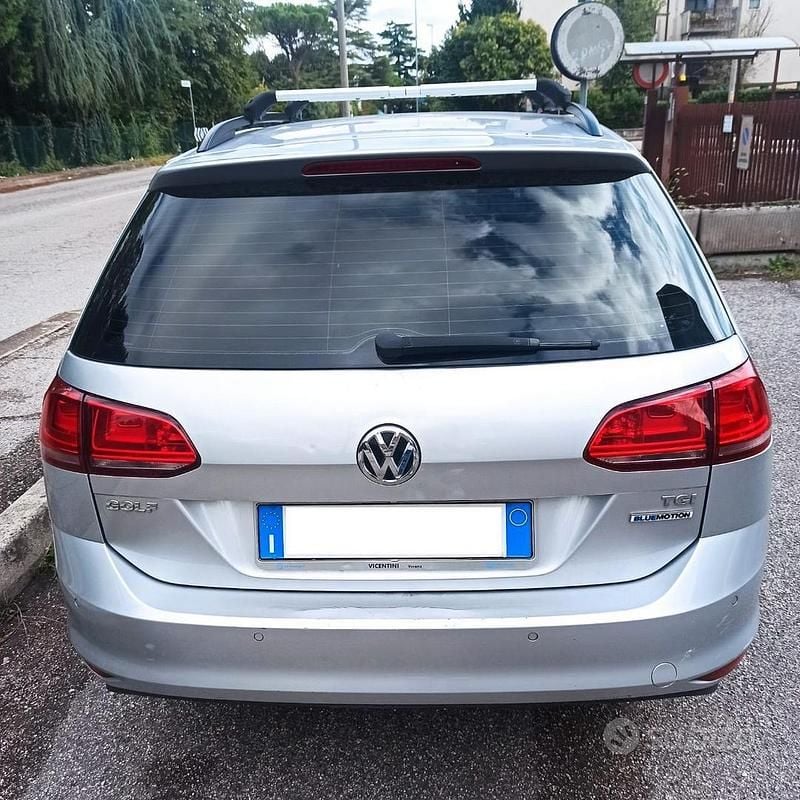 Usata VW Golf VII Business 110 CV (80 kW) 2016 Grigio Station wagon