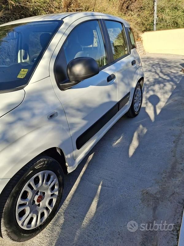 Usata Fiat Panda 80 CV (58 kW) 2016 Bianco Utilitaria