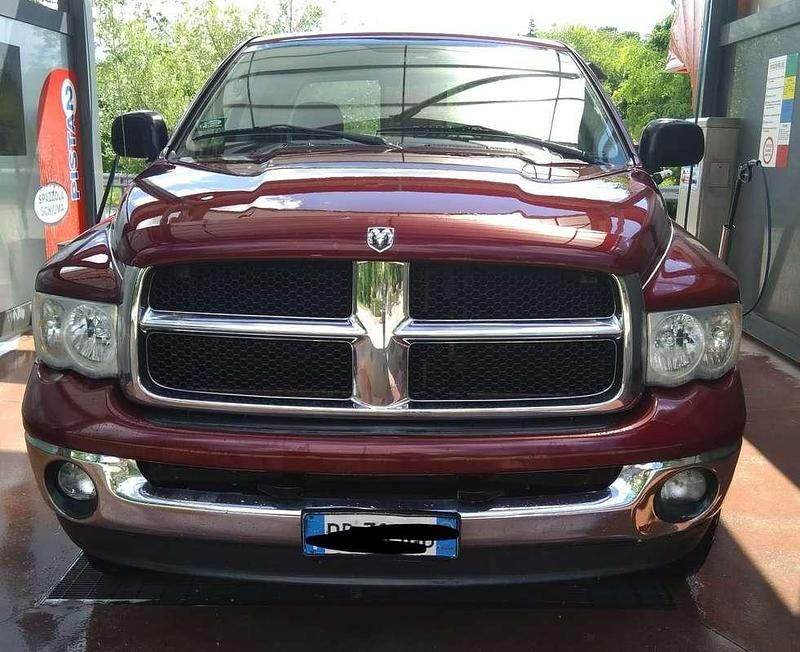 Usata Dodge Ram SE 179 CV (131 kW) 2006 Rosso Pick-up