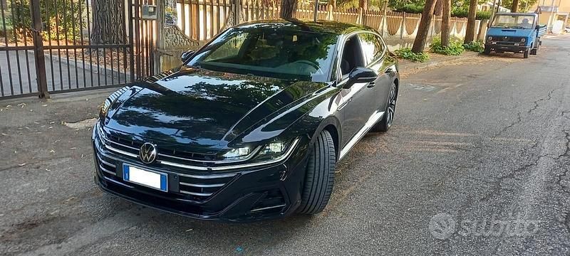 Usata VW Arteon R-line 2022 Nero Berlina