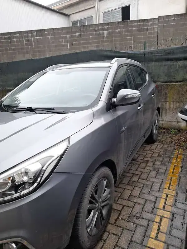 Usata Hyundai ix35 Comfort 116 CV (85 kW) 2015 Grigio SUV