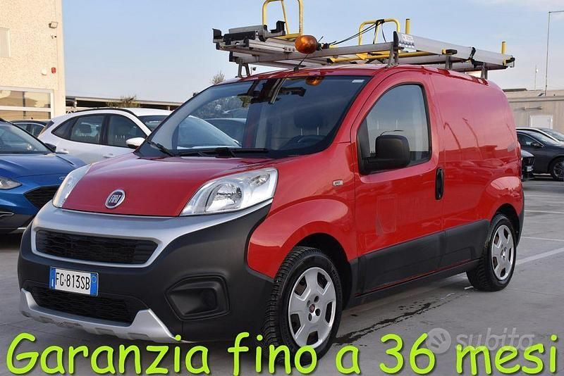 Usata Fiat Fiorino 95 CV (69 kW) 2016 Rosso Monovolume
